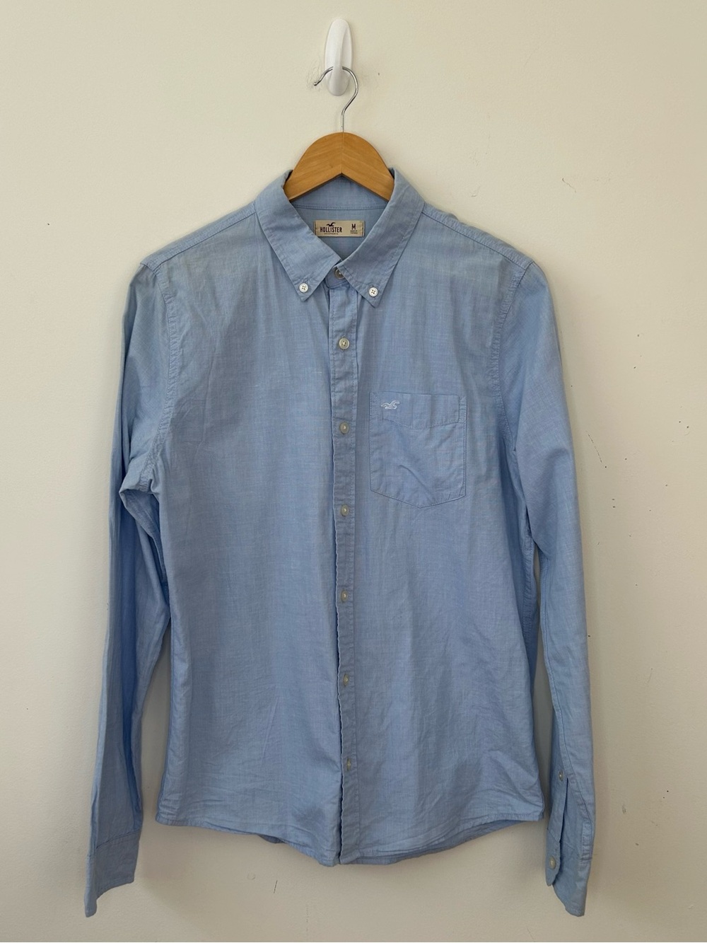 Hollister Blue Chambray Button Down Button Up Shirt Long Sleeve Pocket Medium
